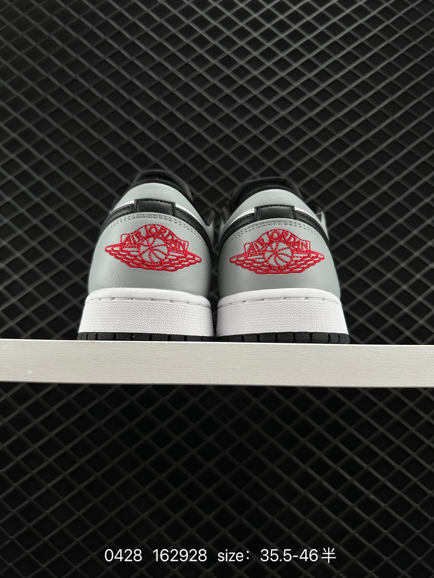 Air Jordan 1 Low AJ1